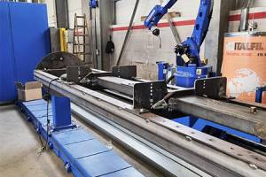 Robot: Yaskawa Motoman AR2010 (4)